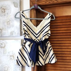 #163 NAVY WHITE PEPLUM TOP BIG BOW